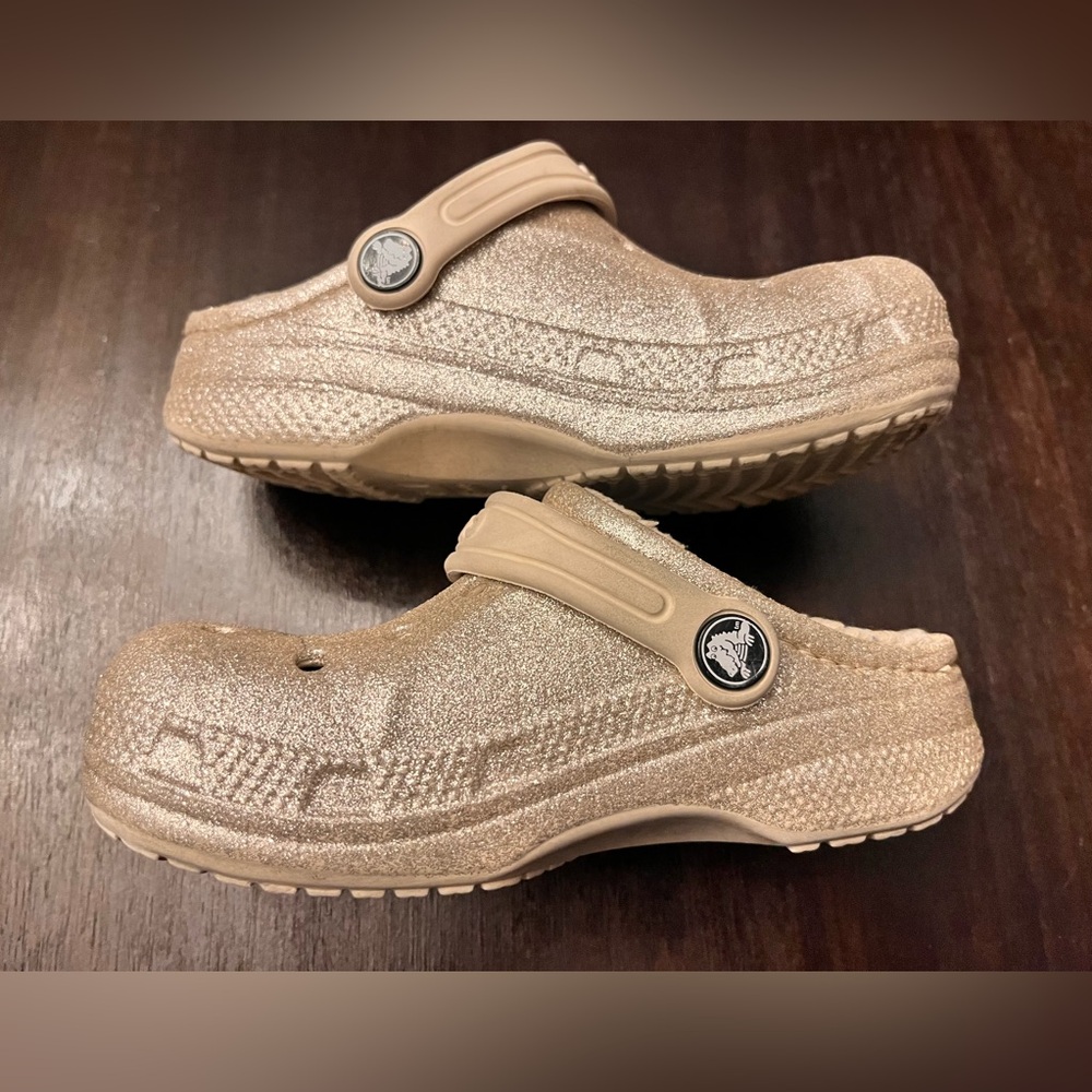 Crocs Kids Classic Clog - glitter beige - Picture 2 of 10